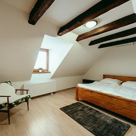 Luxury Style * Sastin-Straze