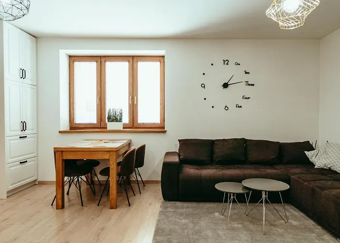 Luxury Style * Sastin-Straze