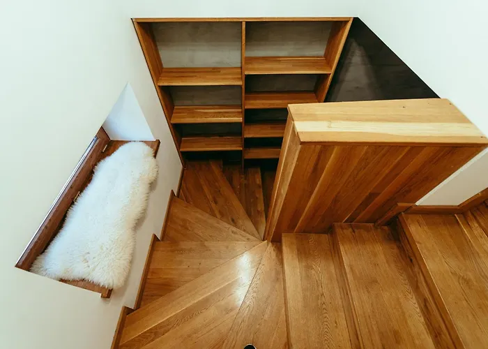 Luxury Style Sastin-Straze